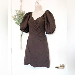 Anna Rae Bubble Sleeve Wrap Dress